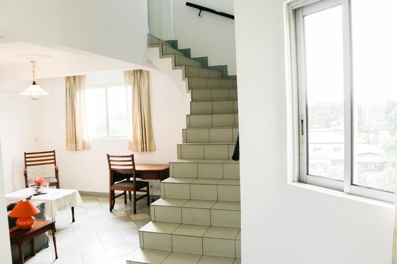 Tchero Appartement 1 Дуала Экстерьер фото